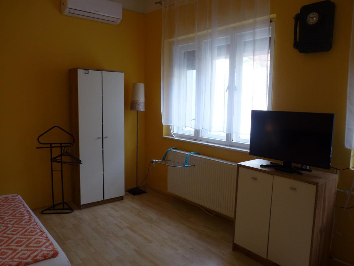 Zizi Apartman 德布勒森 外观 照片
